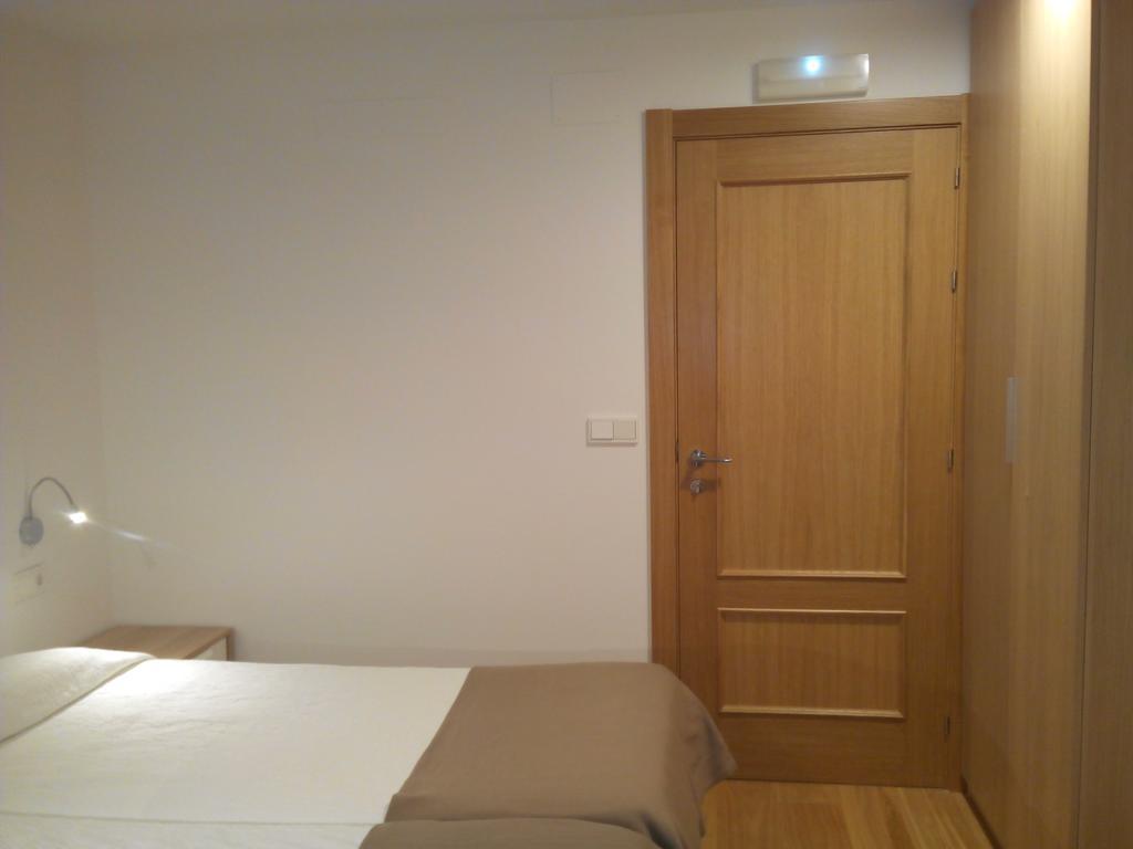 Pension Sarasate Памплона Экстерьер фото